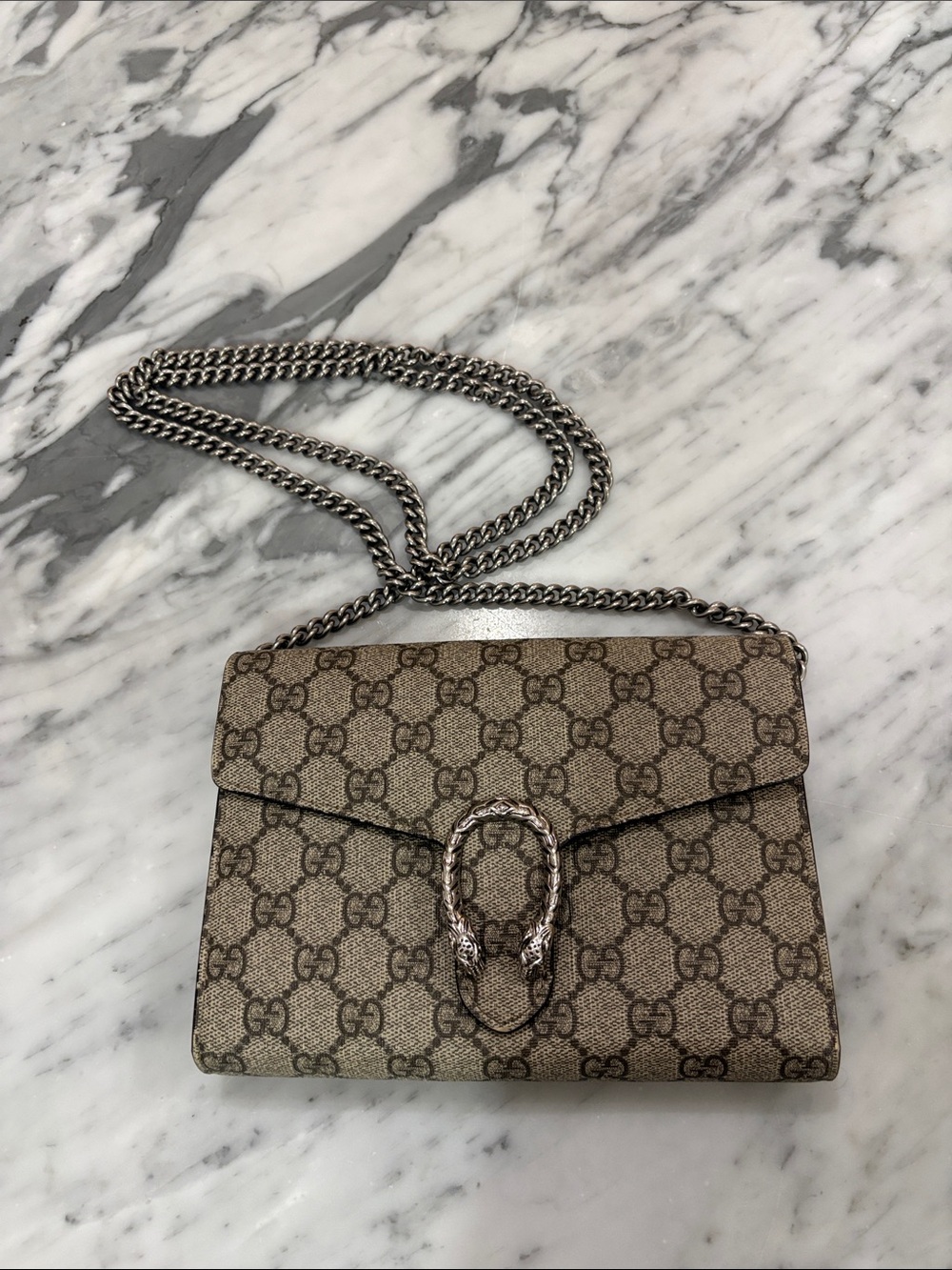 Gucci Beige GG Supreme Dionysus Small Crossbody Bag with Silver Chain